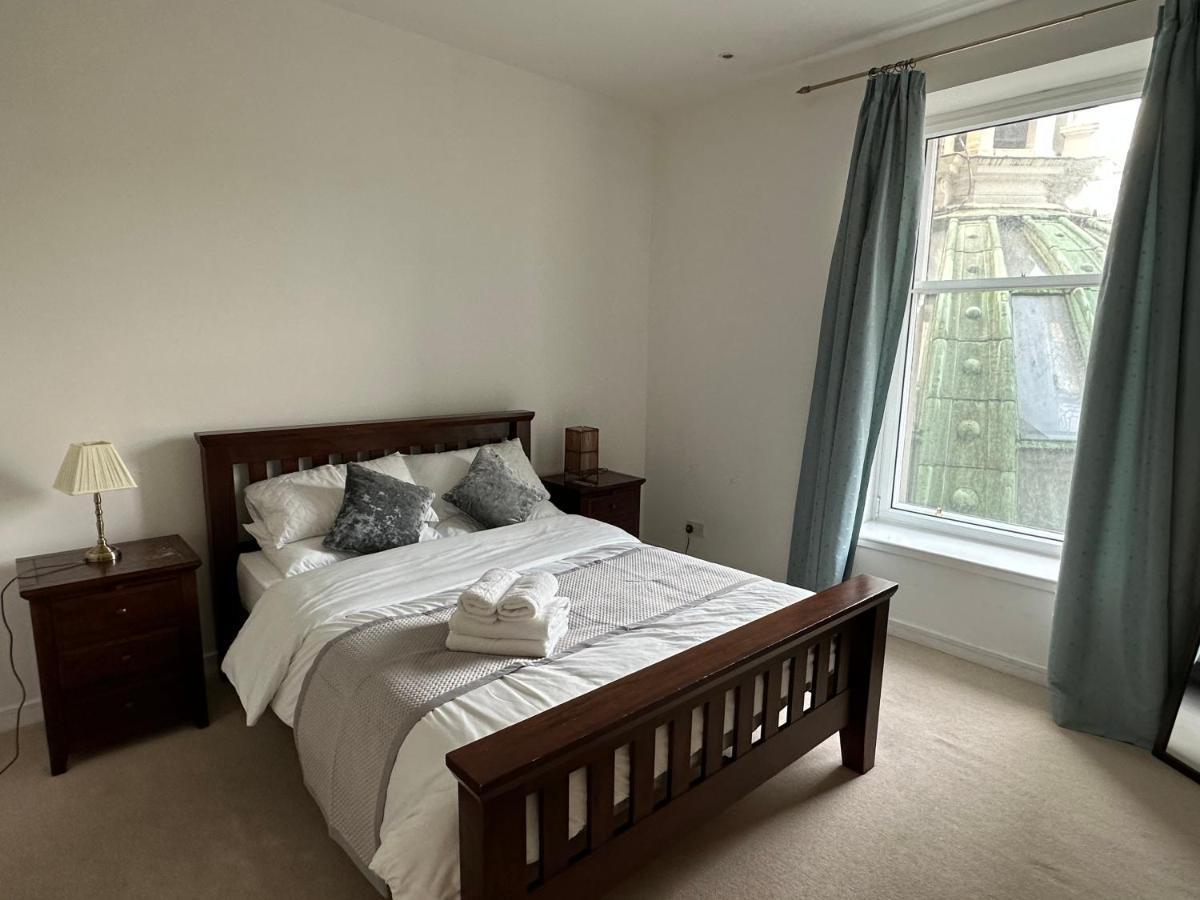 Comfy Two Bedroom Apartment Right In The City Centre Glasgow Ngoại thất bức ảnh